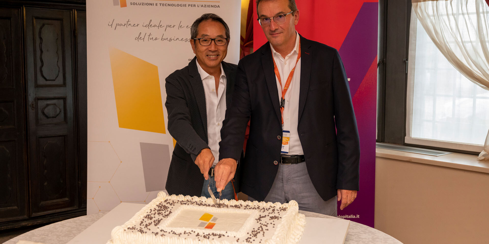 8 Official Distributor Event 21.09.23 Il 21 settembre 2023, presso La Volta del Vescovo (PC), si è tenuto l' Official Distribution Event per il lancio di Reteufficio come Official Distributor Develop.